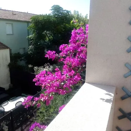 Charme & Proche Villa *